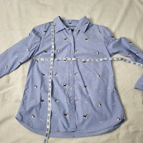 Talbots Light Blue Dog Print Button Up Collared Dress Shirt. Size Small - Picture 6 of 10